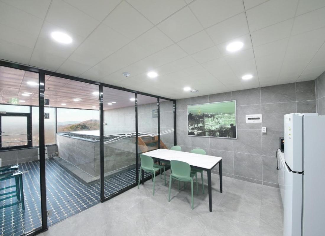 וונג'ו Wj Hotel Pool House מראה חיצוני תמונה